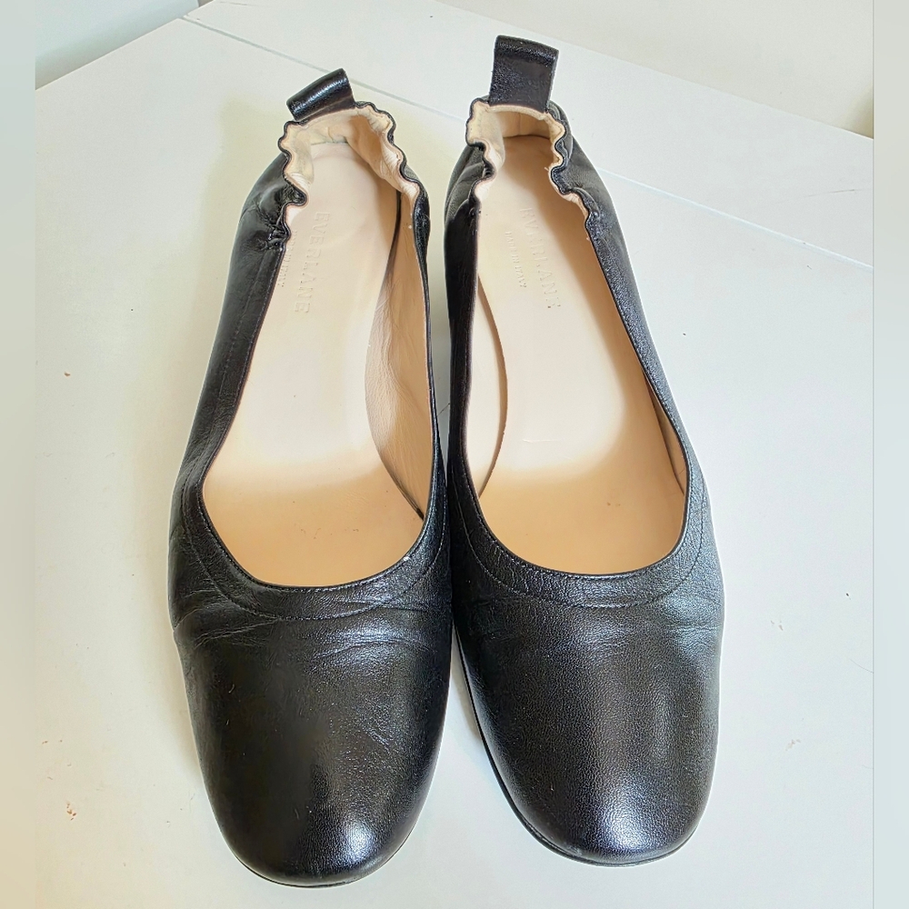 Everlane Black Leather Block Heel Pumps - Picture 4 of 11